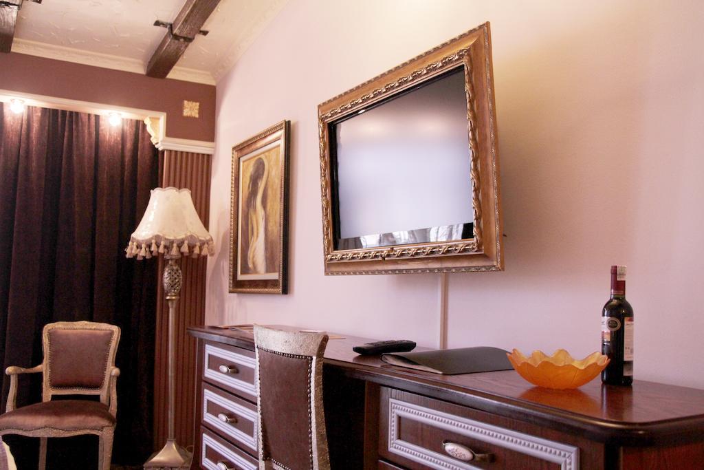 Hotel Boutique Vila Fernando ติรานา ห้อง รูปภาพ